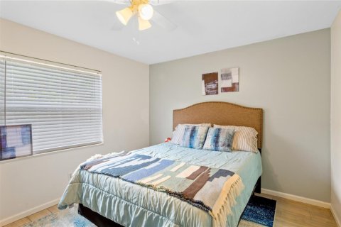 Casa en venta en Royal Palm Beach, Florida, 3 dormitorios, 165.18 m2 № 2389589 - foto 16