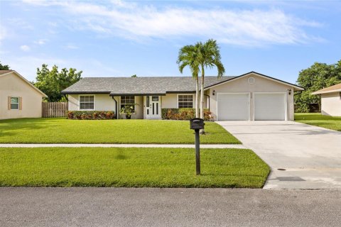 Casa en Royal Palm Beach, Florida 3 dormitorios, 165.18 m2 № 2389589