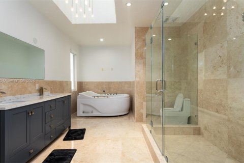 Villa ou maison à vendre à Dania Beach, Floride: 7 chambres, 432 m2 № 1951099 - photo 22
