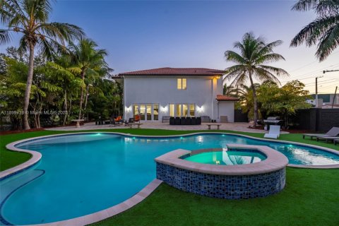 Villa ou maison à vendre à Dania Beach, Floride: 7 chambres, 432 m2 № 1951099 - photo 9
