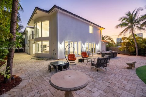 Villa ou maison à vendre à Dania Beach, Floride: 7 chambres, 432 m2 № 1951099 - photo 12