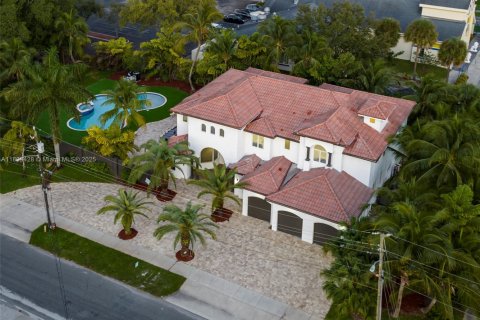 Villa ou maison à vendre à Dania Beach, Floride: 7 chambres, 432 m2 № 1951099 - photo 30