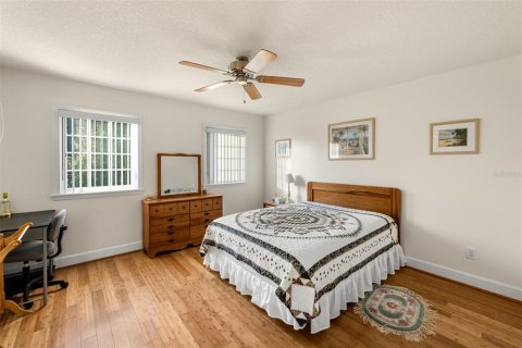 House in Fernandina Beach, Florida 5 bedrooms, 343 sq.m. № 1545111 - photo 30