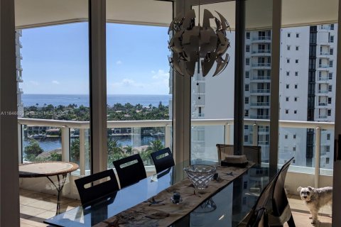 Condominio en venta en Aventura, Florida, 3 dormitorios, 173.26 m2 № 1863491 - foto 13