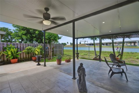 Villa ou maison à vendre à Homestead, Floride: 3 chambres, 145.86 m2 № 1939025 - photo 24