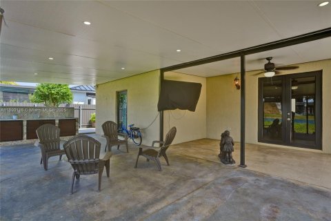 Villa ou maison à vendre à Homestead, Floride: 3 chambres, 145.86 m2 № 1939025 - photo 20