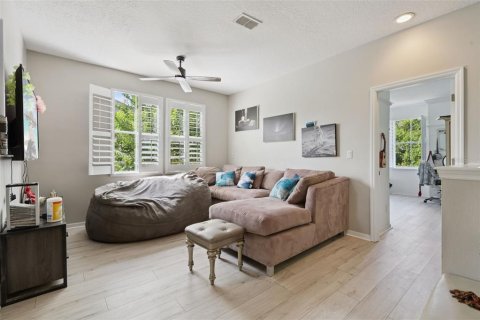 House in Celebration, Florida 5 bedrooms, 341.42 sq.m. № 2157319 - photo 28