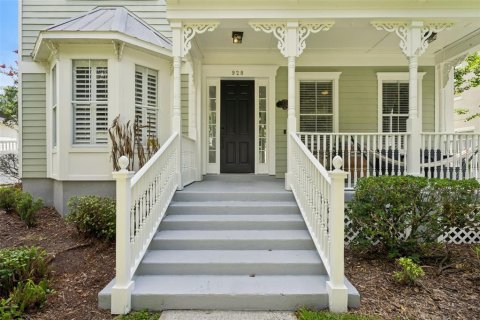 House in Celebration, Florida 5 bedrooms, 341.42 sq.m. № 2157319 - photo 8