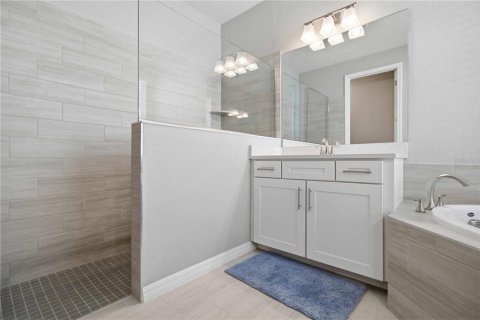 Casa en venta en Lakewood Ranch, Florida, 2 dormitorios, 171.87 m2 № 2150263 - foto 26