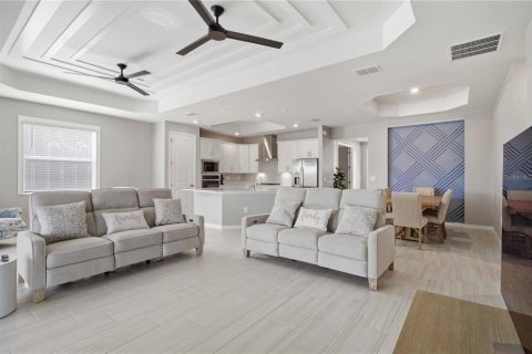 Casa en venta en Lakewood Ranch, Florida, 2 dormitorios, 171.87 m2 № 2150263 - foto 12