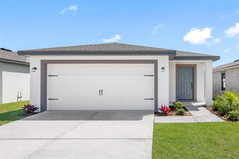 Casa en Lakeland, Florida 3 dormitorios, 117.8 m2 № 2266845