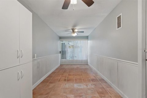 Villa ou maison à vendre à Saint Petersburg, Floride: 4 chambres, 179.86 m2 № 2113837 - photo 27