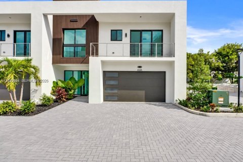 Touwnhouse à vendre à Dania Beach, Floride: 3 chambres, 189.52 m2 № 2414471 - photo 15