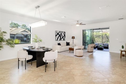 Villa ou maison à vendre à Bradenton, Floride: 3 chambres, 187.29 m2 № 2419213 - photo 8