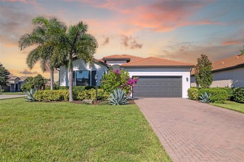 Villa ou maison à Bradenton, Floride 3 chambres, 187.29 m2 № 2419213