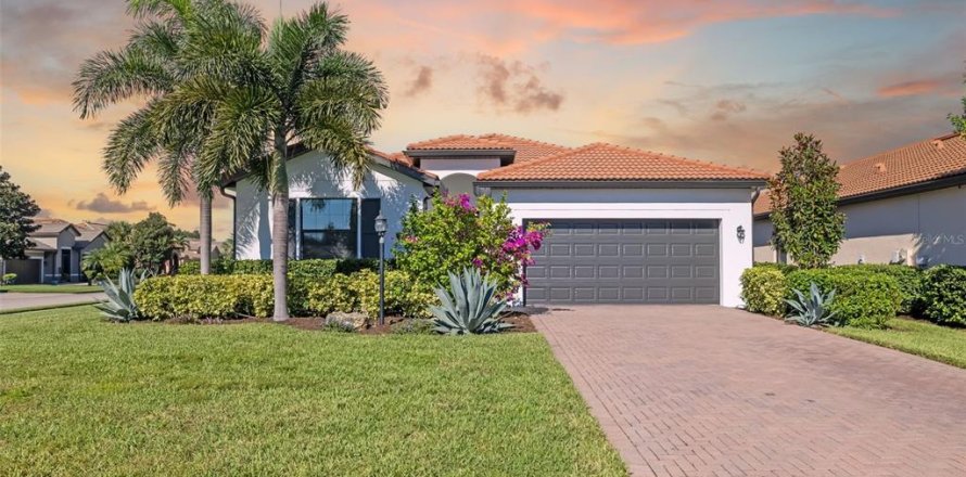Villa ou maison à Bradenton, Floride 3 chambres, 187.29 m2 № 2419213