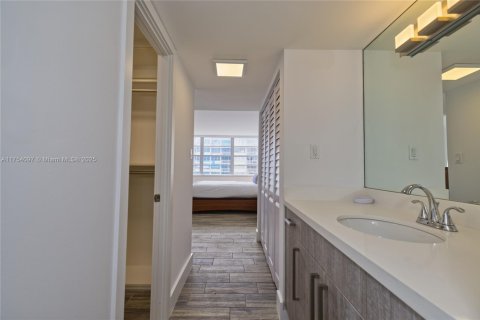 Copropriété à louer à Aventura, Floride: 1 chambre, 93.37 m2 № 1860365 - photo 21
