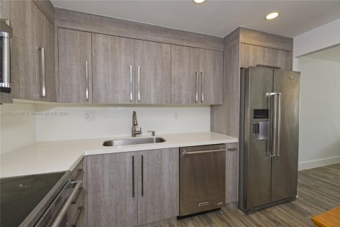 Copropriété à louer à Aventura, Floride: 1 chambre, 93.37 m2 № 1860365 - photo 10