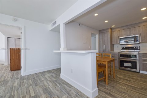 Copropriété à louer à Aventura, Floride: 1 chambre, 93.37 m2 № 1860365 - photo 8