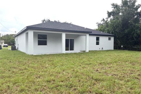 Villa ou maison à vendre à Auburndale, Floride: 4 chambres, 183.76 m2 № 2422706 - photo 6