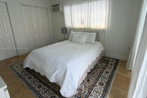 Снять в аренду кондоминиум в Норт-Майами, Флорида 1 спальня, 52.3м2, № 2045893 - фото 12