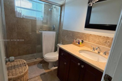 Снять в аренду кондоминиум в Норт-Майами, Флорида 1 спальня, 52.3м2, № 2045893 - фото 10