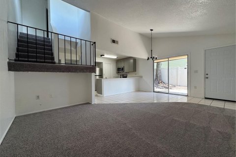 Townhouse in Orlando, Florida 3 bedrooms, 120.22 sq.m. № 2150634 - photo 4
