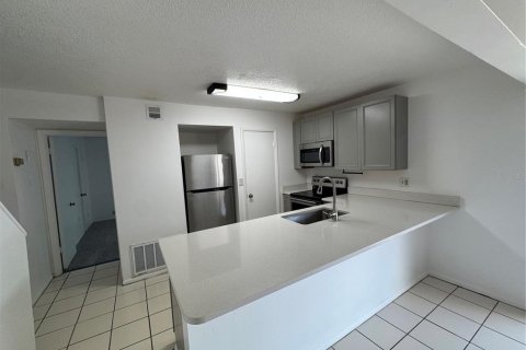 Townhouse in Orlando, Florida 3 bedrooms, 120.22 sq.m. № 2150634 - photo 7