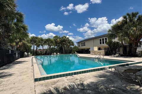 Townhouse in Orlando, Florida 3 bedrooms, 120.22 sq.m. № 2150634 - photo 18