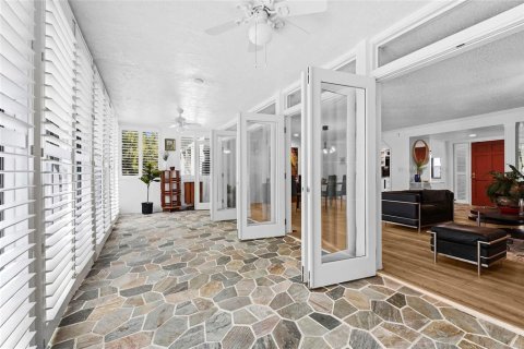 Купить кондоминиум в Сарасота, Флорида 9 комнат, 134.71м2, № 2099786 - фото 9
