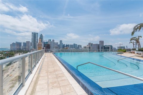 Condo in Miami, Florida, 1 bedroom № 2089943 - photo 19