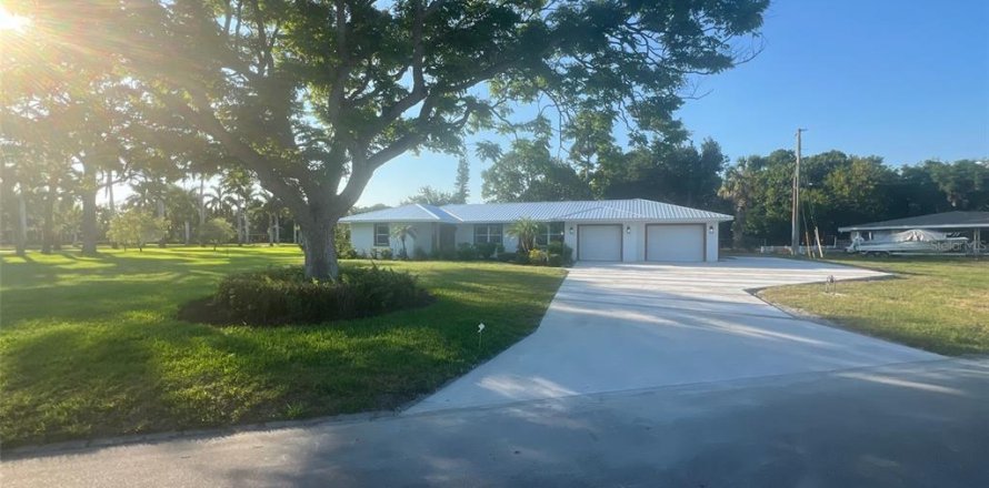 Villa ou maison à Bradenton, Floride 2 chambres, 157.93 m2 № 2110459