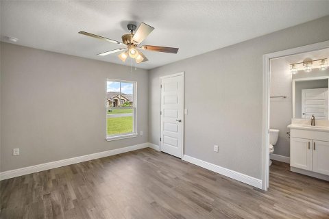 Villa ou maison à vendre à Dunnellon, Floride: 4 chambres, 185.99 m2 № 1722657 - photo 3