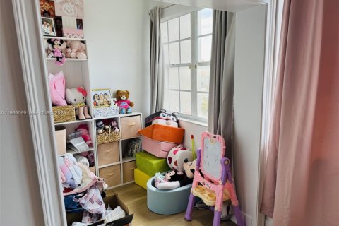 Casa en venta en Miami, Florida, 2 dormitorios, 108.7 m2 № 2029989 - foto 8