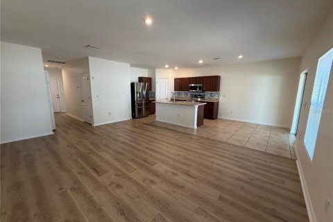 Casa en alquiler en Gibsonton, Florida, 3 dormitorios, 132.94 m2 № 2156507 - foto 3