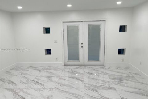 Villa ou maison à louer à Dania Beach, Floride: 4 chambres, 142.14 m2 № 1858718 - photo 22
