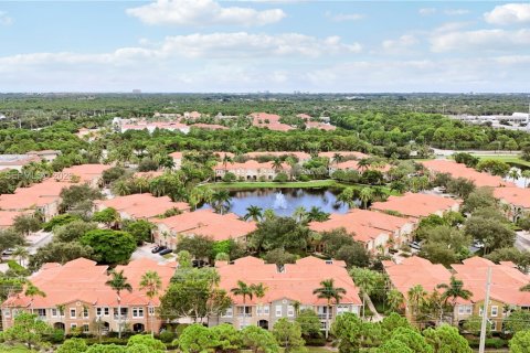 Condo in Palm Beach Gardens, Florida, 2 bedrooms  № 2392344 - photo 22