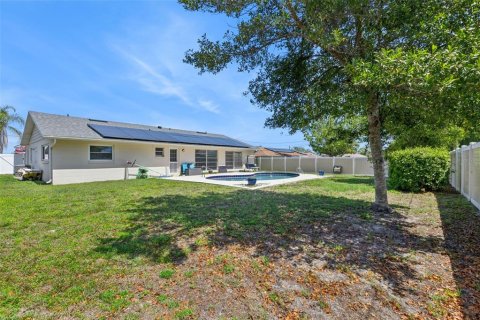 House in Deltona, Florida 3 bedrooms, 151.8 sq.m. № 2098983 - photo 20