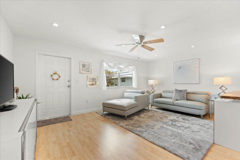 Copropriété à vendre à Delray Beach, Floride: 1 chambre, 66.89 m2 № 2249918 - photo 2