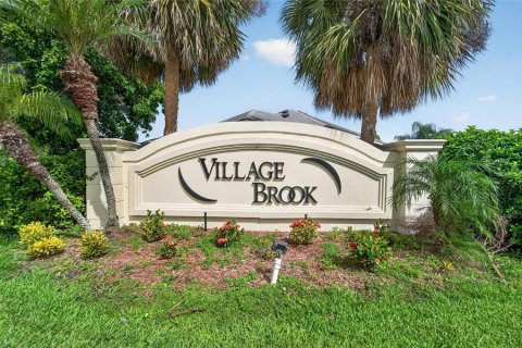 Villa ou maison à vendre à Riverview, Floride: 4 chambres, 234.11 m2 № 2196603 - photo 2
