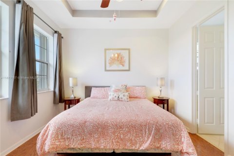 Townhouse in Jupiter, Florida 4 bedrooms, 203.73 sq.m. № 1790988 - photo 25