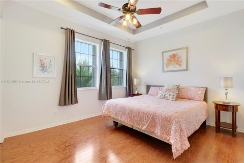 Townhouse in Jupiter, Florida 4 bedrooms, 203.73 sq.m. № 1790988 - photo 26