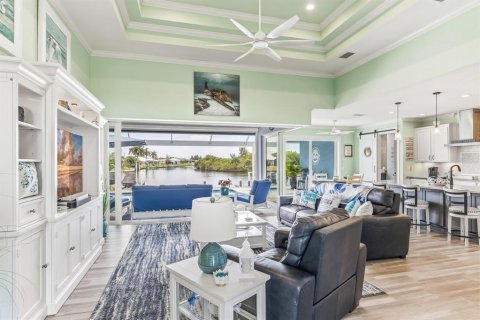 Villa ou maison à vendre à Port Charlotte, Floride: 3 chambres, 210.42 m2 № 2413600 - photo 15