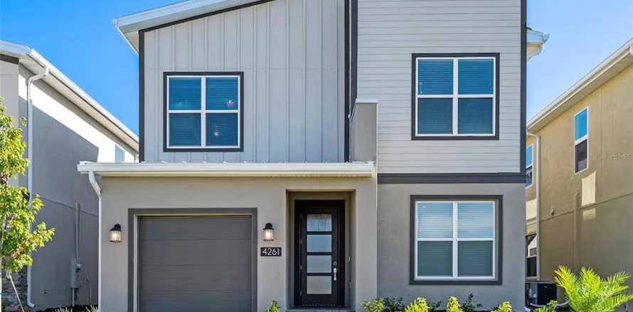 Casa en Kissimmee, Florida 5 dormitorios, 278.34 m2 № 1908166