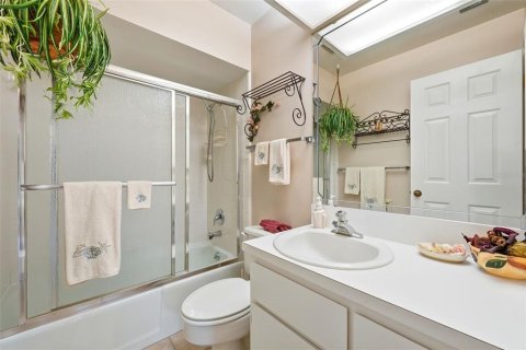 House in Eustis, Florida 3 bedrooms, 163.42 sq.m. № 2129903 - photo 12