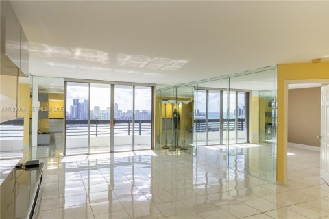 Copropriété à louer à Aventura, Floride: 2 chambres, 136.01 m2 № 1983816 - photo 6