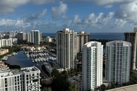 Copropriété à louer à Aventura, Floride: 2 chambres, 136.01 m2 № 1983816 - photo 3