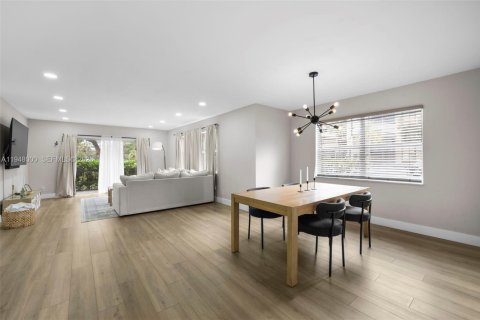 Купить кондоминиум в Лодерхилл, Флорида 2 спальни, 120.77м2, № 2006907 - фото 8