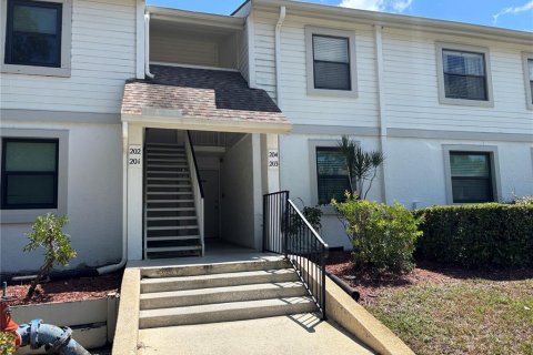 Condo à Oldsmar, Floride, 2 chambres  № 2314143