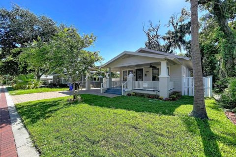 House in Lakeland, Florida 3 bedrooms, 107.77 sq.m. № 2201124 - photo 4